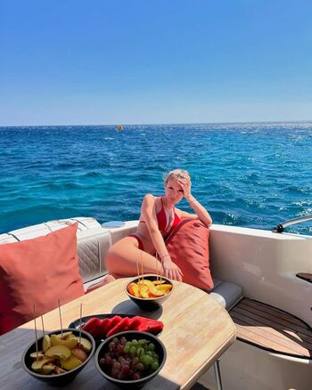 Full leaked Cocogenge private onlyfans photo