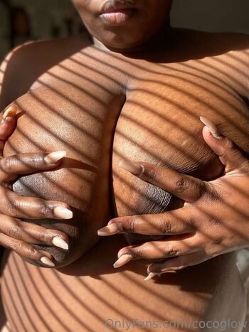 Full leaked Cocoglow private onlyfans photo