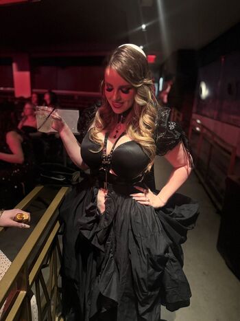 Full leaked Codi vore  page private onlyfans photo