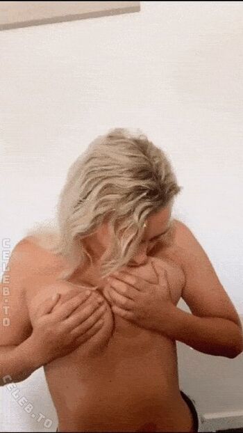 Full leaked Coffey sisters private onlyfans photo