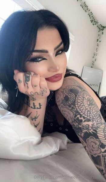 Full leaked Comeovwhenursober private onlyfans photo
