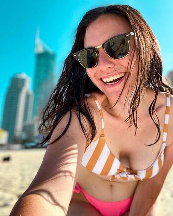 Full leaked Comeren ba private onlyfans photo