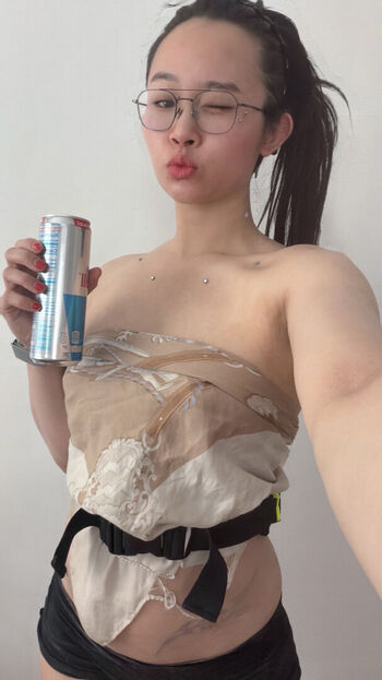 Full leaked Connie han page private onlyfans photo