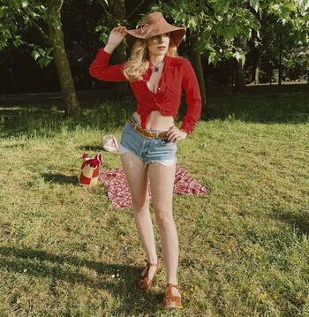 Full leaked Connie mclean private onlyfans photo