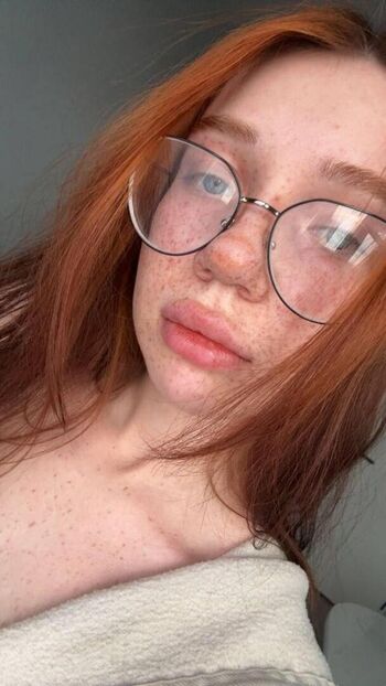 Full leaked Connie monus private onlyfans photo