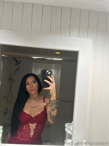 Cora Jade