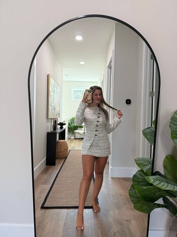 Full leaked Corina private onlyfans photo