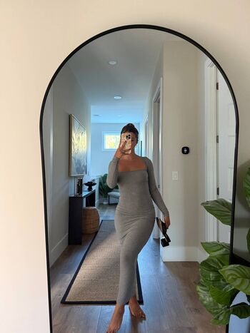 Full leaked Corina private onlyfans photo