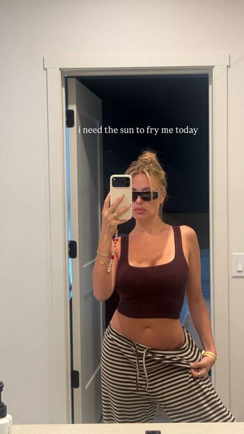 Full leaked Corinna kopf  page private onlyfans photo