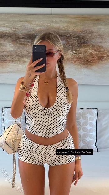 Full leaked Corinna kopf private onlyfans photo