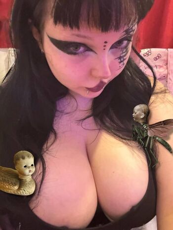 Full leaked Corpsehungry private onlyfans photo
