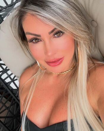 Full leaked Correbonfim private onlyfans photo