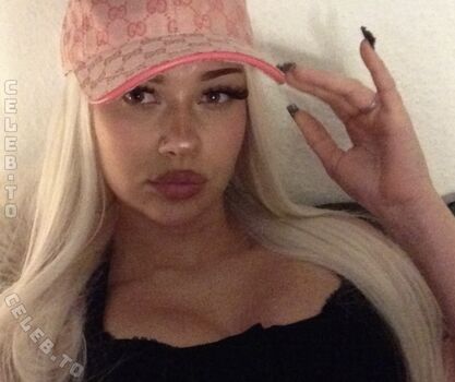 Full leaked Cosima chalk private onlyfans photo