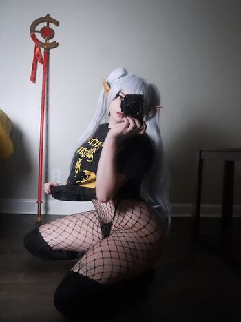 Full leaked Cosplay from frieren page private onlyfans photo