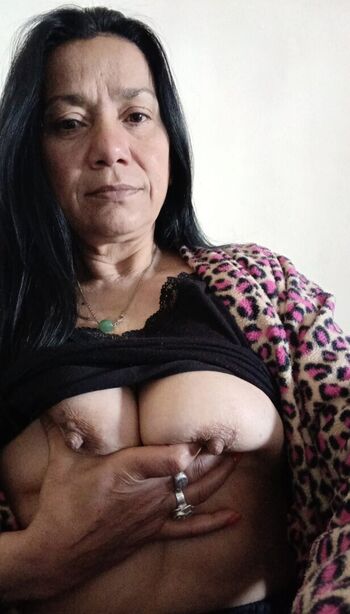 Full leaked Cougar greenz private onlyfans photo