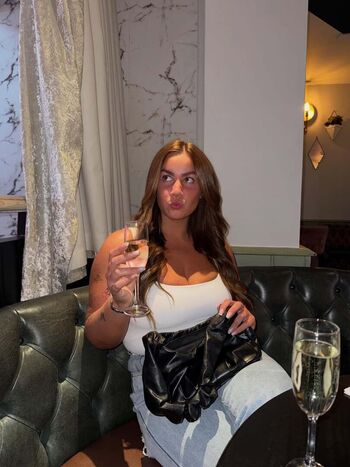 Full leaked Courtney leigh private onlyfans photo