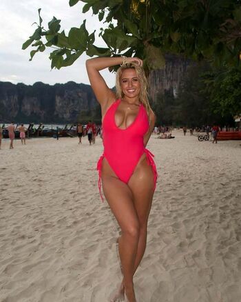 Full leaked Courtney shaw private onlyfans photo