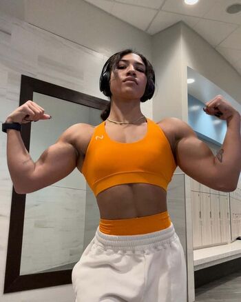 Full leaked Courtneycrawley private onlyfans photo