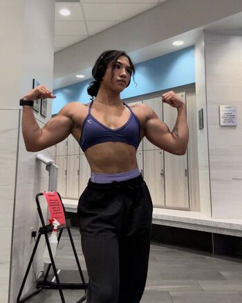 Full leaked Courtneycrawley private onlyfans photo