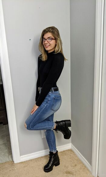Full leaked Cozysophie private onlyfans photo