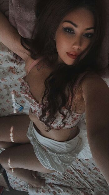 Full leaked Crazybeautifal private onlyfans photo