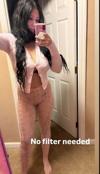 Full leaked Crazybeautifal private onlyfans photo