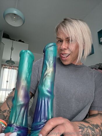 Full leaked Crazyxbody private onlyfans photo