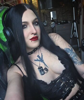 Full leaked Crimson dead wolf private onlyfans photo