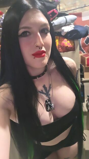 Full leaked Crimson dead wolf private onlyfans photo