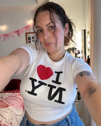 Full leaked Cris private onlyfans photo