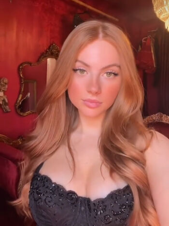 Full leaked Cristina carmella private onlyfans photo