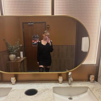 Full leaked Crowd tickler private onlyfans photo