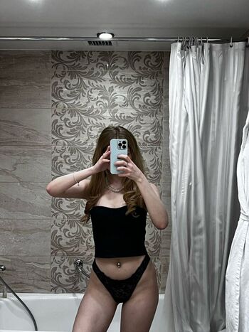 Full leaked Crystallandysh page private onlyfans photo