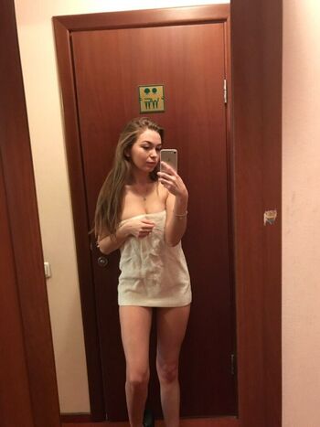 Full leaked Crystallandysh page private onlyfans photo