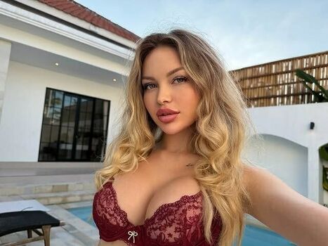 Full leaked Crystallandysh page private onlyfans photo