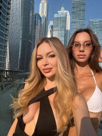 Full leaked Crystallandysh private onlyfans photo