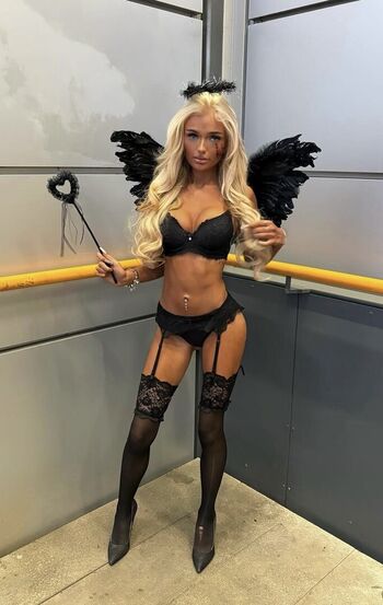 Full leaked Crystalmayx private onlyfans photo