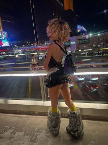 Full leaked Crystals nchantd private onlyfans photo