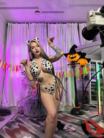 Full leaked Cubbixoxo private onlyfans photo