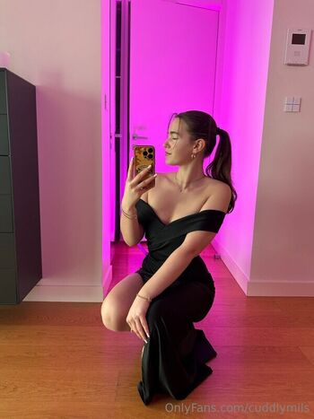 Full leaked Cuddlymils private onlyfans photo