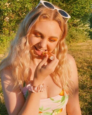 Full leaked Cumfollowme private onlyfans photo