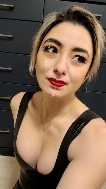 Full leaked Cumzilla private onlyfans photo