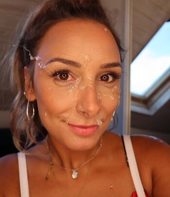 Full leaked Cumzilla private onlyfans photo