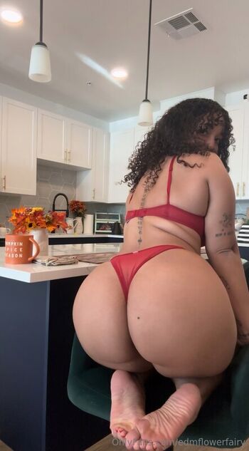 Full leaked Curlybeanraver private onlyfans photo