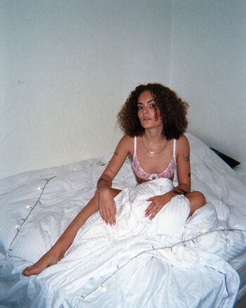 Full leaked Curlyhairqueeen private onlyfans photo