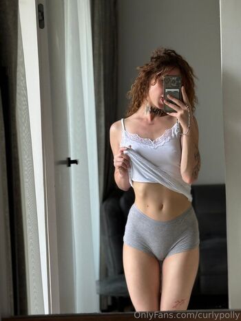 Full leaked Curlypolly private onlyfans photo
