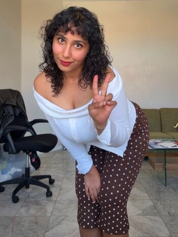 Full leaked Curlywurdy page private onlyfans photo