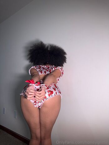 Full leaked Curvymilftwinkletoes page private onlyfans photo