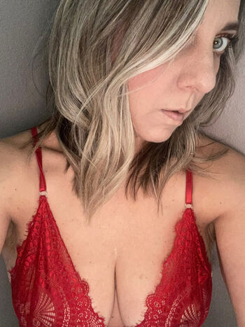 Cutesexymom