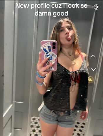 cutewhitegirl19
